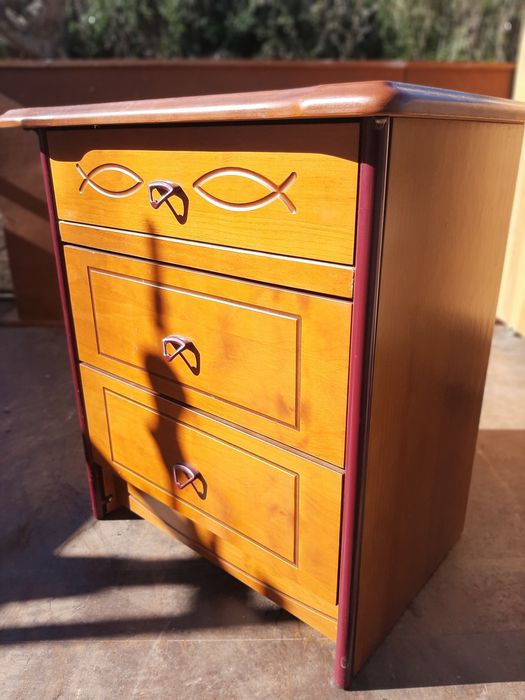 Mesa de cabeceira