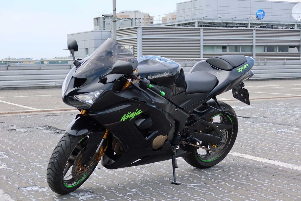 Kawasaki Ninja ZX6R 2006 | 32 793 km