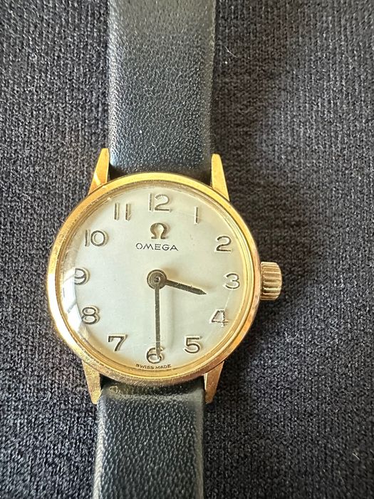 Часы Omega женские винтаж