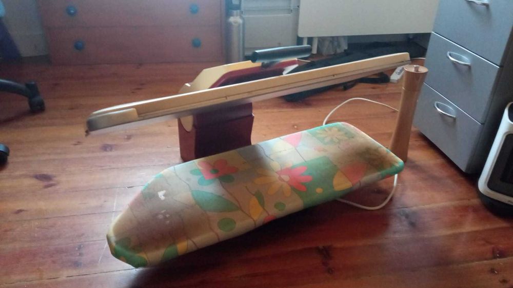 Prenso de engomar Singer