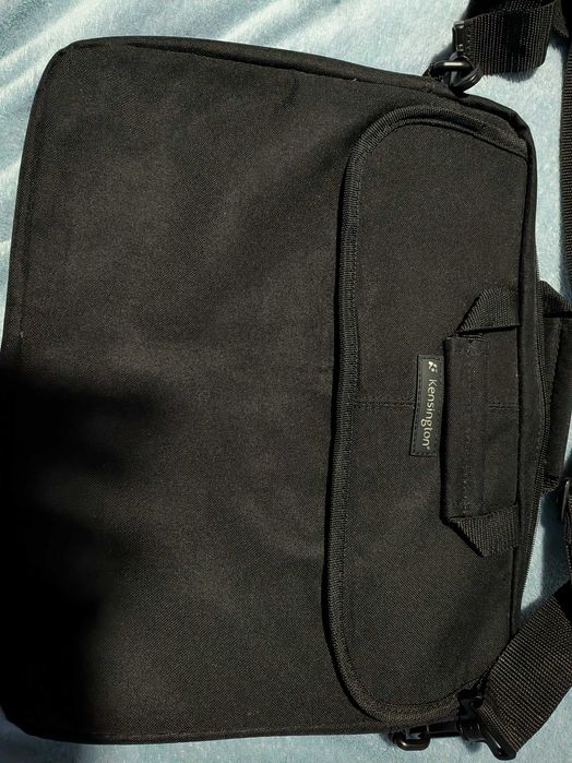 LAPTOP escolar com bom funcionamento