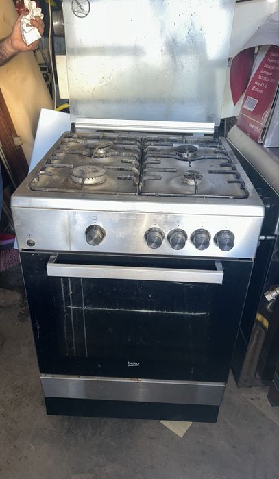 forno beko em bom estado