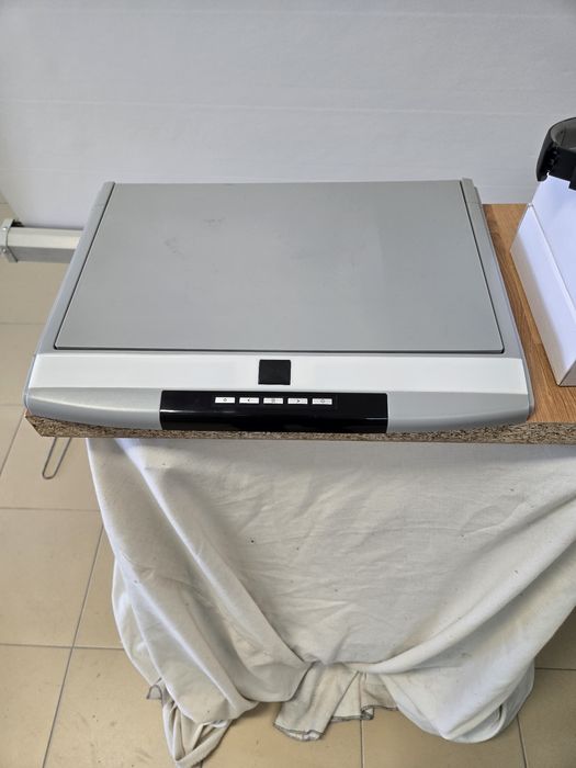 Ecrã de Teto 19 " para Autocaravana.