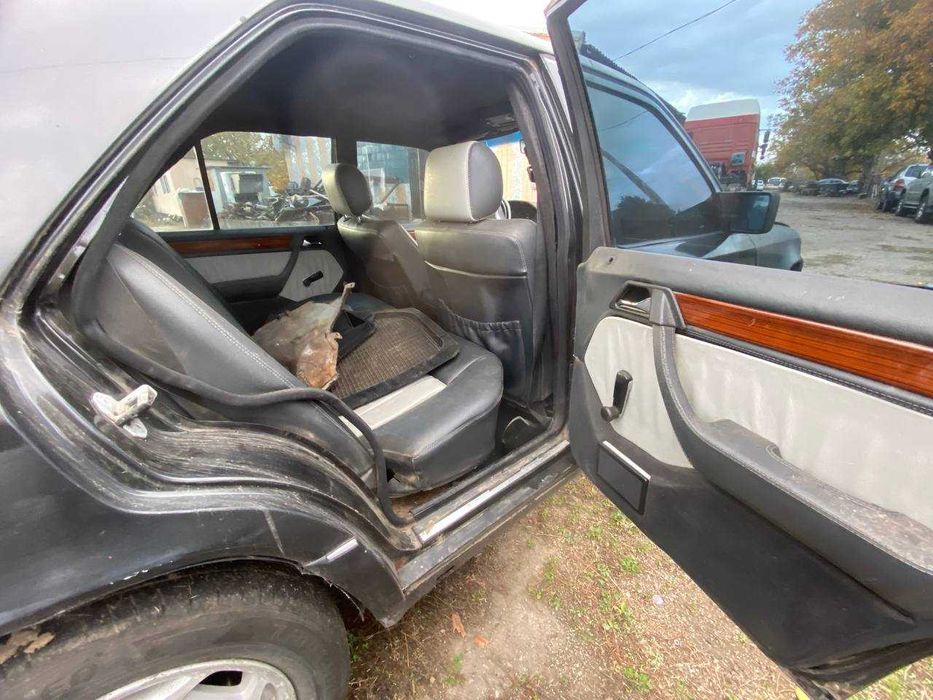 Mercedes-Benz Мерседес бенз бенц E200D W124 (2.0 OM601) мкпп разборка