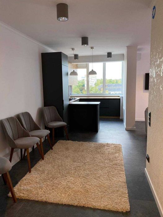 Здається 1К+КС по вул. МИРУ 4В