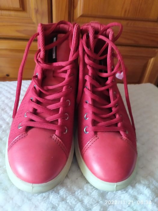 Sapatilhas botim Ecco vermelhas