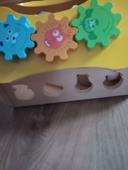 Domek drewniany sorter zegar cymbałki