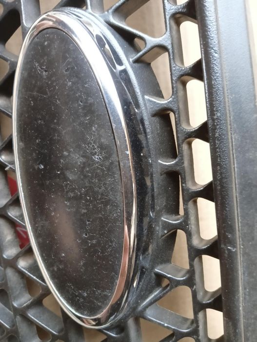 Grill ford focus mk2 st