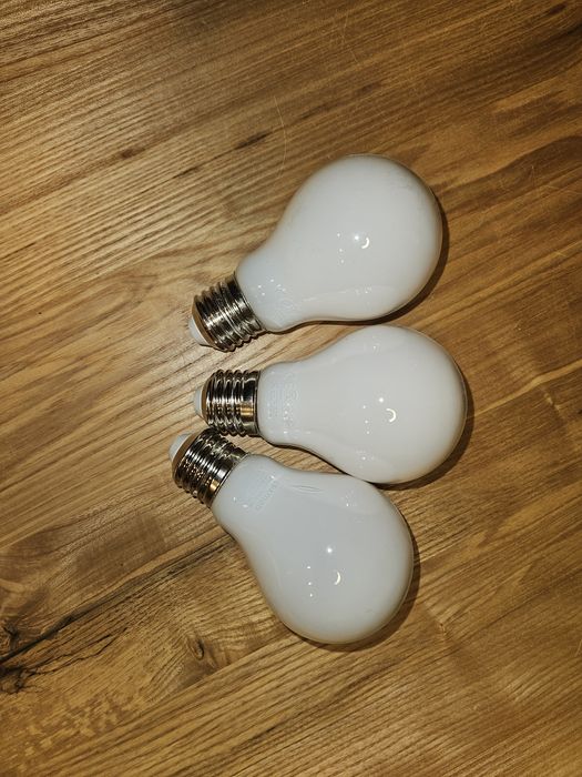 Żarówki LED, 5,9W, 890 lumenów, światło ciepła biel