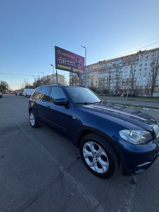 Продам BMW X5 E70 30D Торг