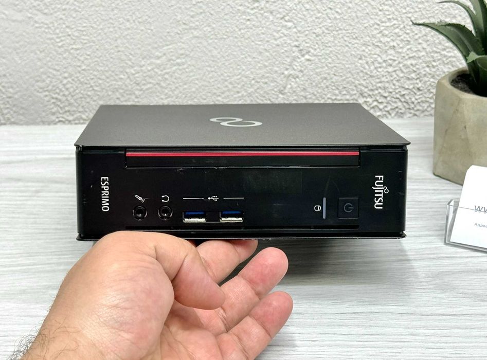 • НЕТТОП Fujitsu для всіх Завдань / G4400T / 8Gb DDR4 / COM Port •