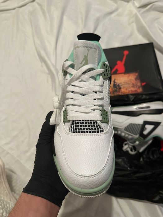 Jordan 4 Seafoam 43 e 44