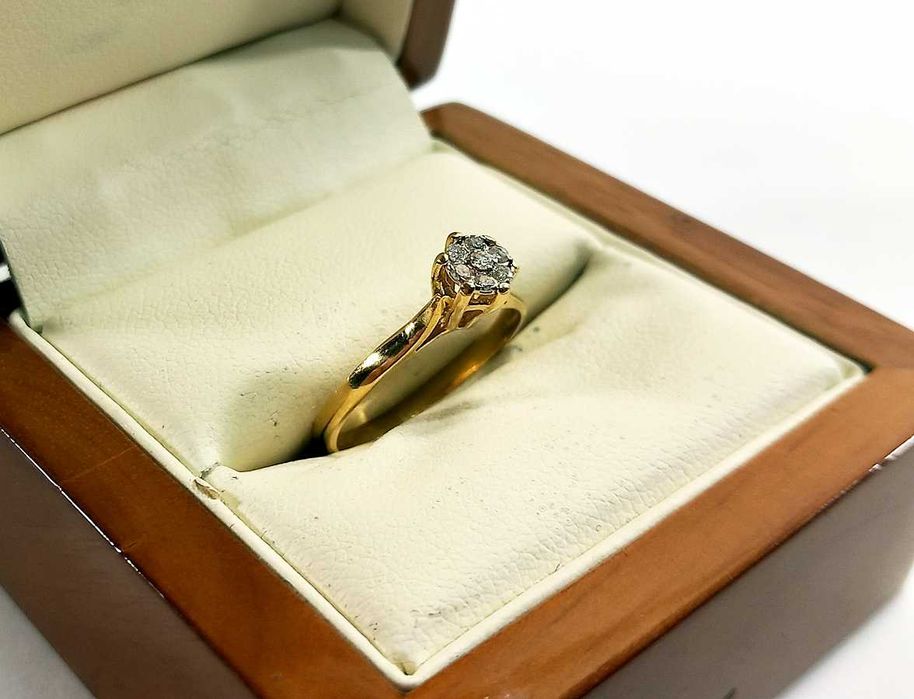 Fikuśny złoty pierścionek z brylantami Pr.750 R.14 Loombard Szczytno