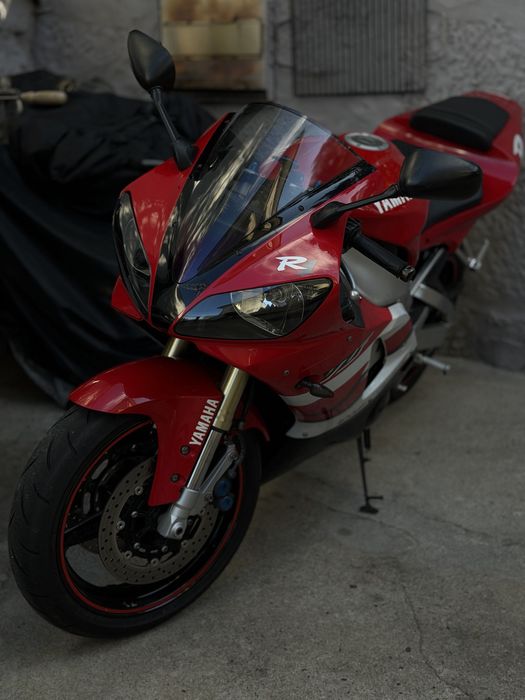 Yamaha r1 de 1999