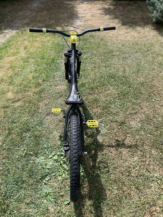 Трюковий велосипед YT industries 024