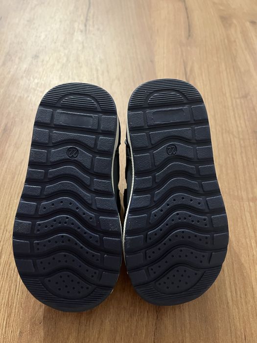 Buty dziecięce Geto r. 22 jak nowe