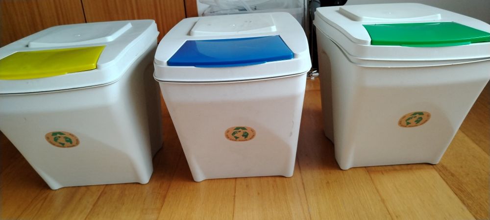 Caixotes reciclagem