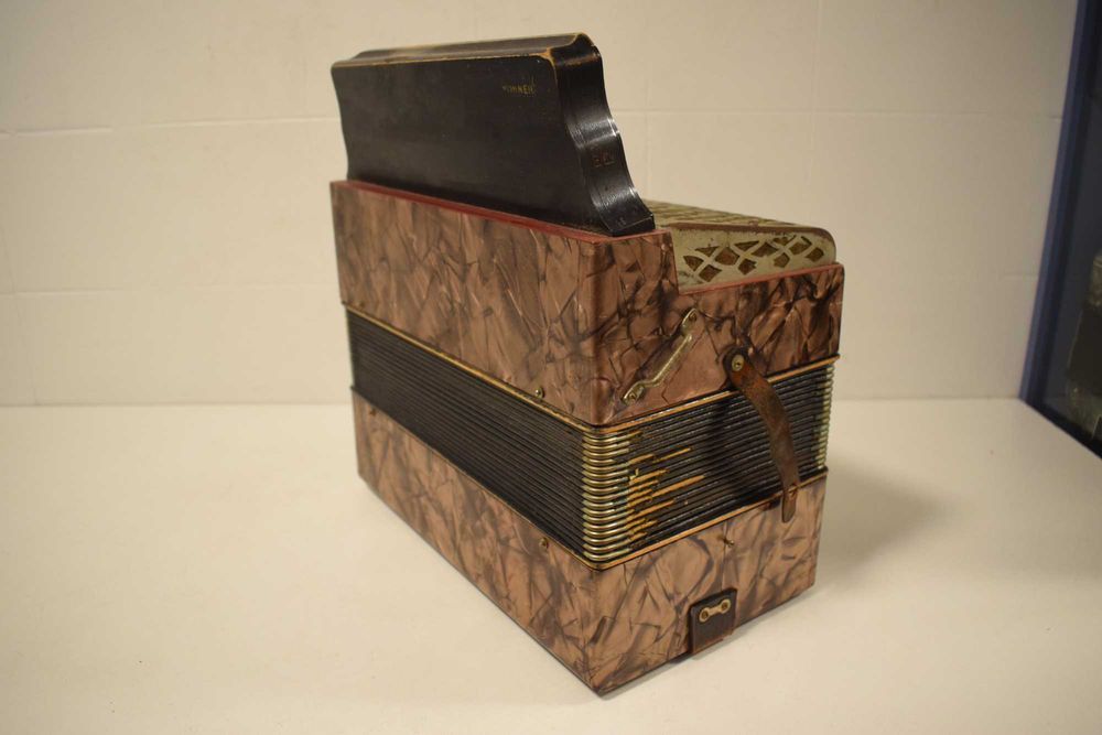 Vendo concertina hohner 2 voz  tonalidade La N 265