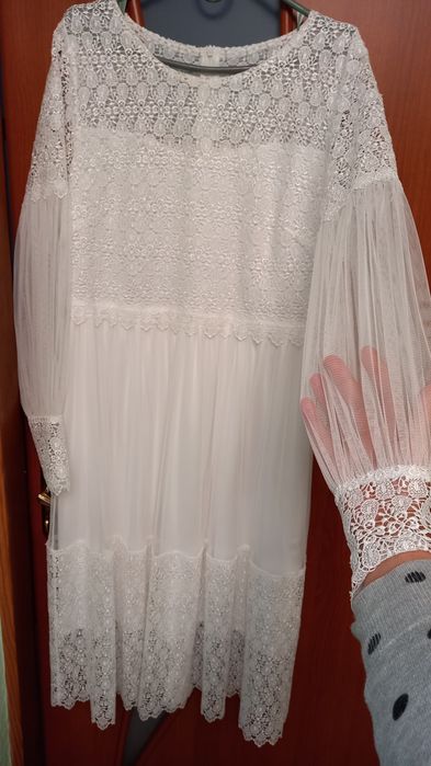 Продам плаття майже нове,одягала лише один раз