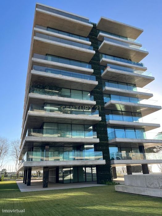 Arrendamento de Apartamento T2 no Empreendimento “Living Prados”