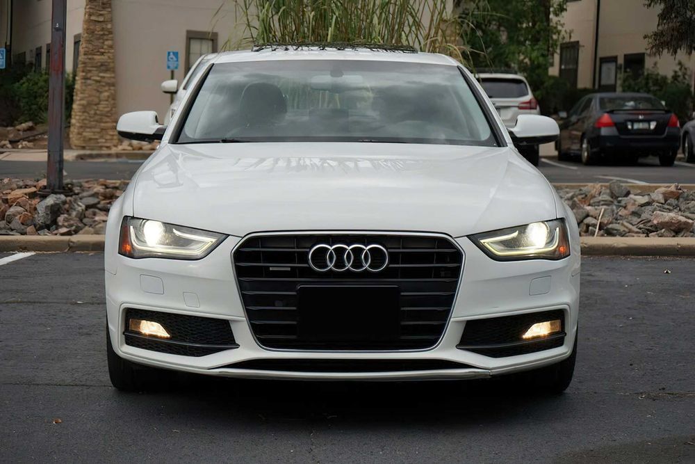 Audi A4 2.0T Quattro Premium Plus      2014