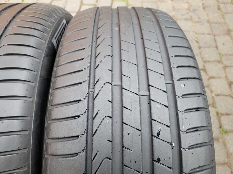 245 / 50 R   19   Pirelli     Lato/ Komplet