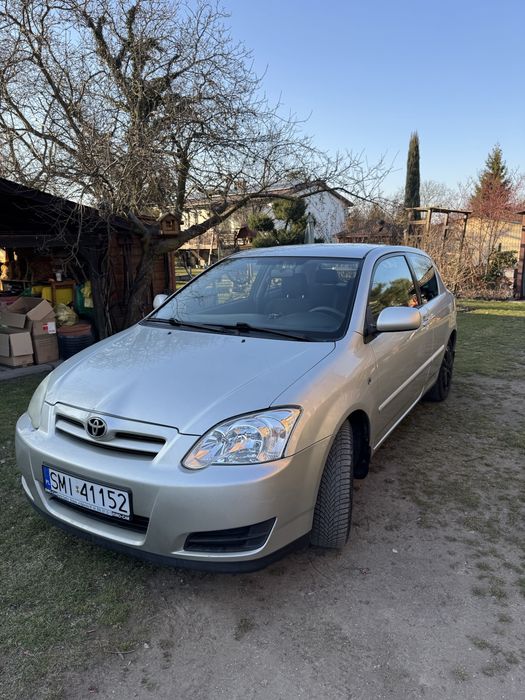 Toyota Corolla e12 2004 1.4 Polski Salon