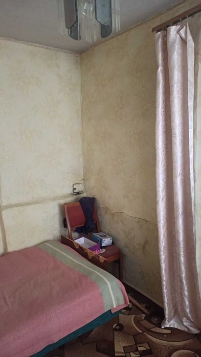 Будинок в аварiйному станii