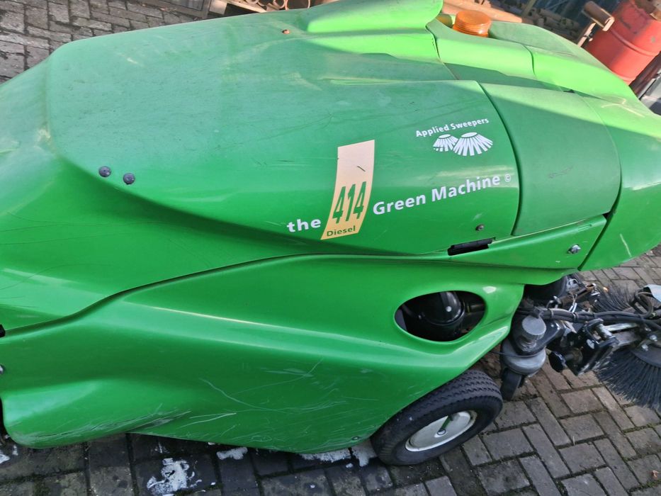 Zamiatarka Green Machine 414 silnik Kubota Dzierzgoń • OLX.pl