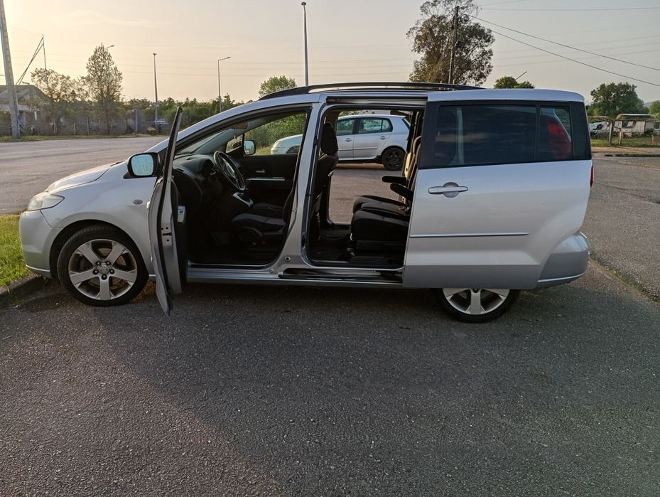 Mazda5 de 7 lugares a gasóleo