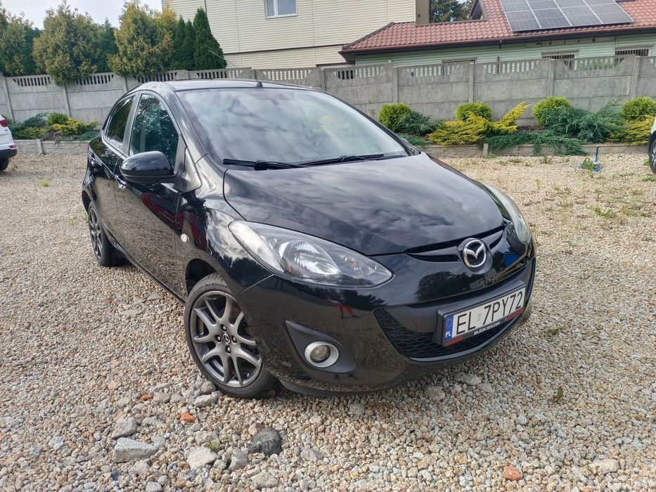 Mazda 2