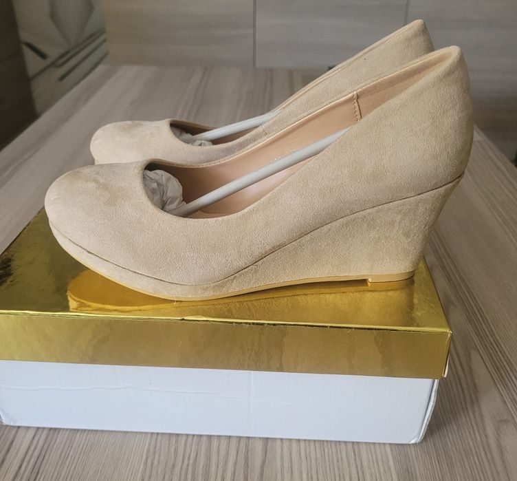 Buty damskie rozmiar 37