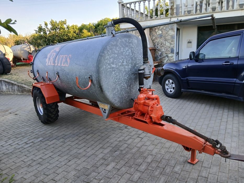 Cisternas de 3000L a 6000L