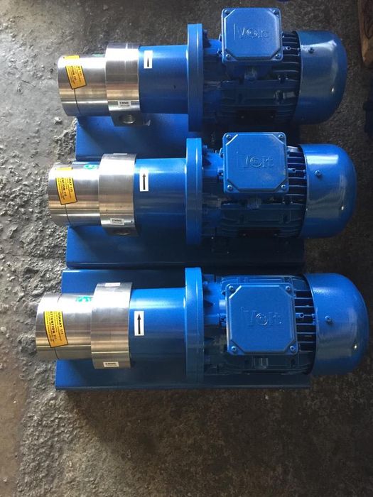 Шестеренні насоси з обігрівом, електрообіг, 0,1 - 133 м3, до 250 гр Ц