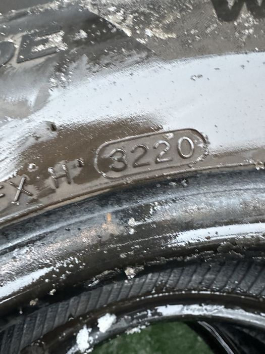 205/60 R16 Hankook i cept Evo 20г комплект шин зимних.