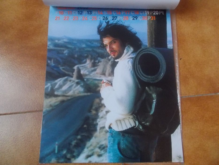 calendário de Tarkan 2002