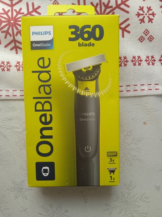 стайлера Philips OneBlade 360. 
Призначення:
Цей гібридний стайлер при
