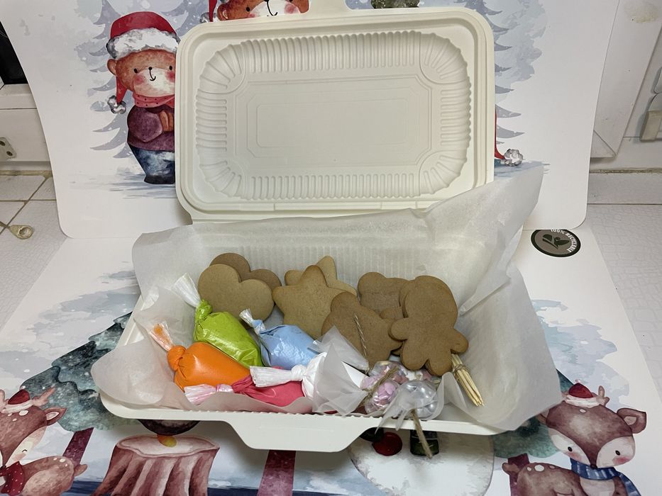 Імбирне печево, та боксики творчості