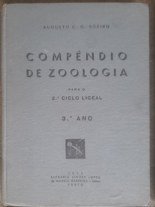 Livros escolares antigos