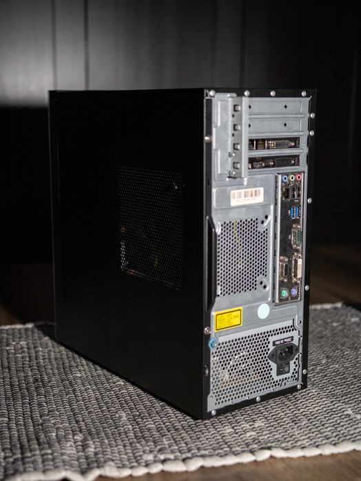 Komputer GeForce 970 4GB i5 4460 8GB RAM DDR3