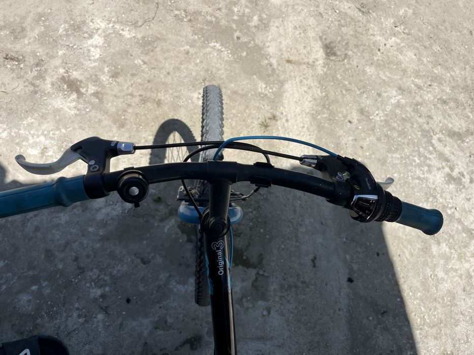Bicicleta de criança como nova