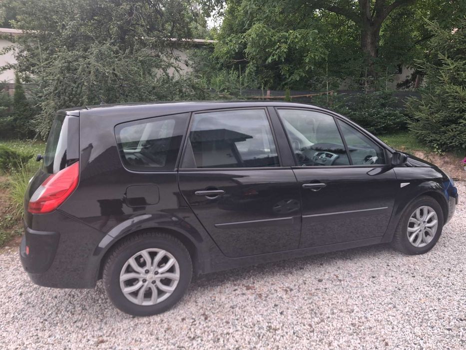 Renault Grand Scenic 2
