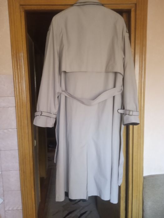 Плащ демісезонний