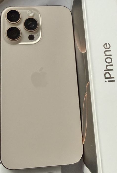 Iphone 16 Pro Max - jak nowy, gwarancja do lipca 26r