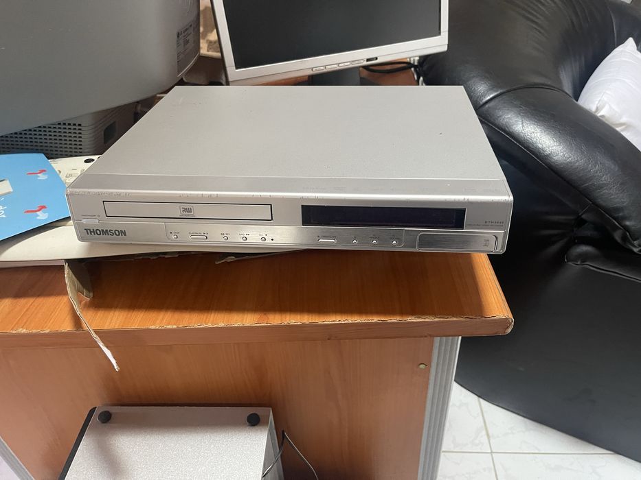 Leitor de dvd pouso usado em bom estado