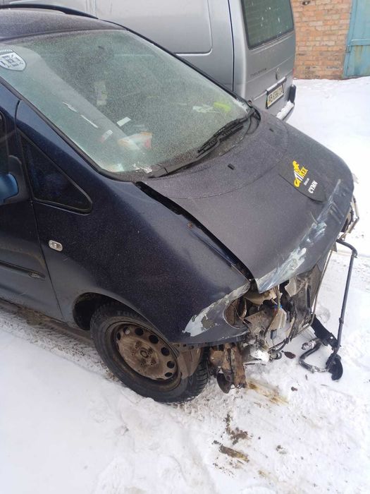 Продам Форт Гелексі 98 р/в. 2,0 бензин