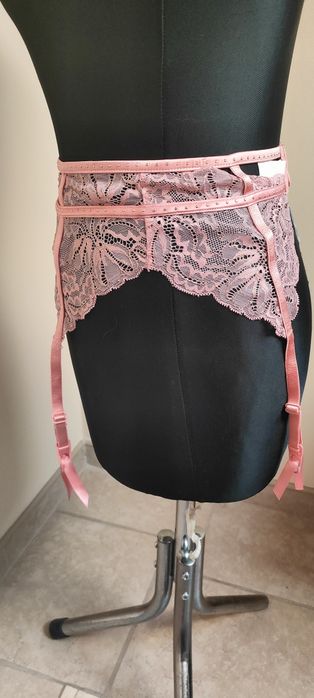 Pas do pończoch Censored rozm M