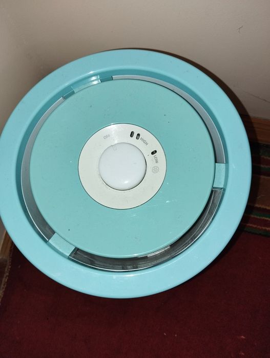 Продам зволожувач повітря Philips