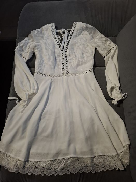 Śliczna koktajlowa sukienka rozm. S