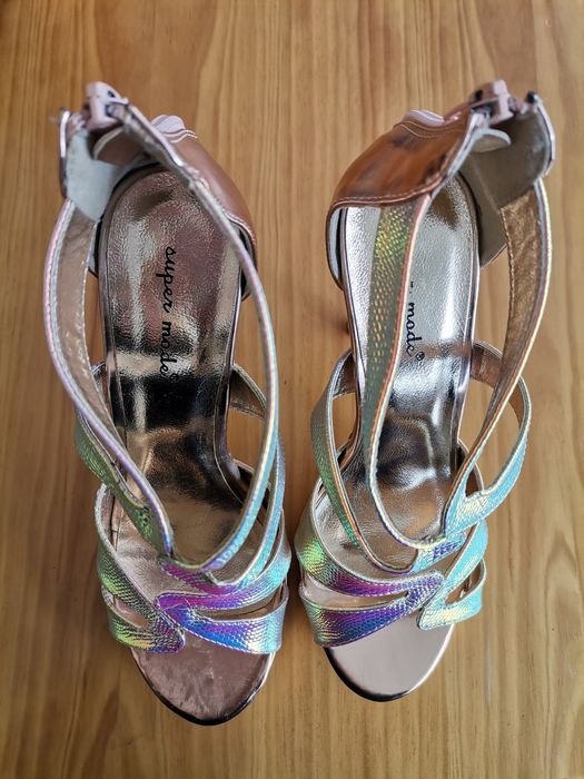 Calçado de mulher 38